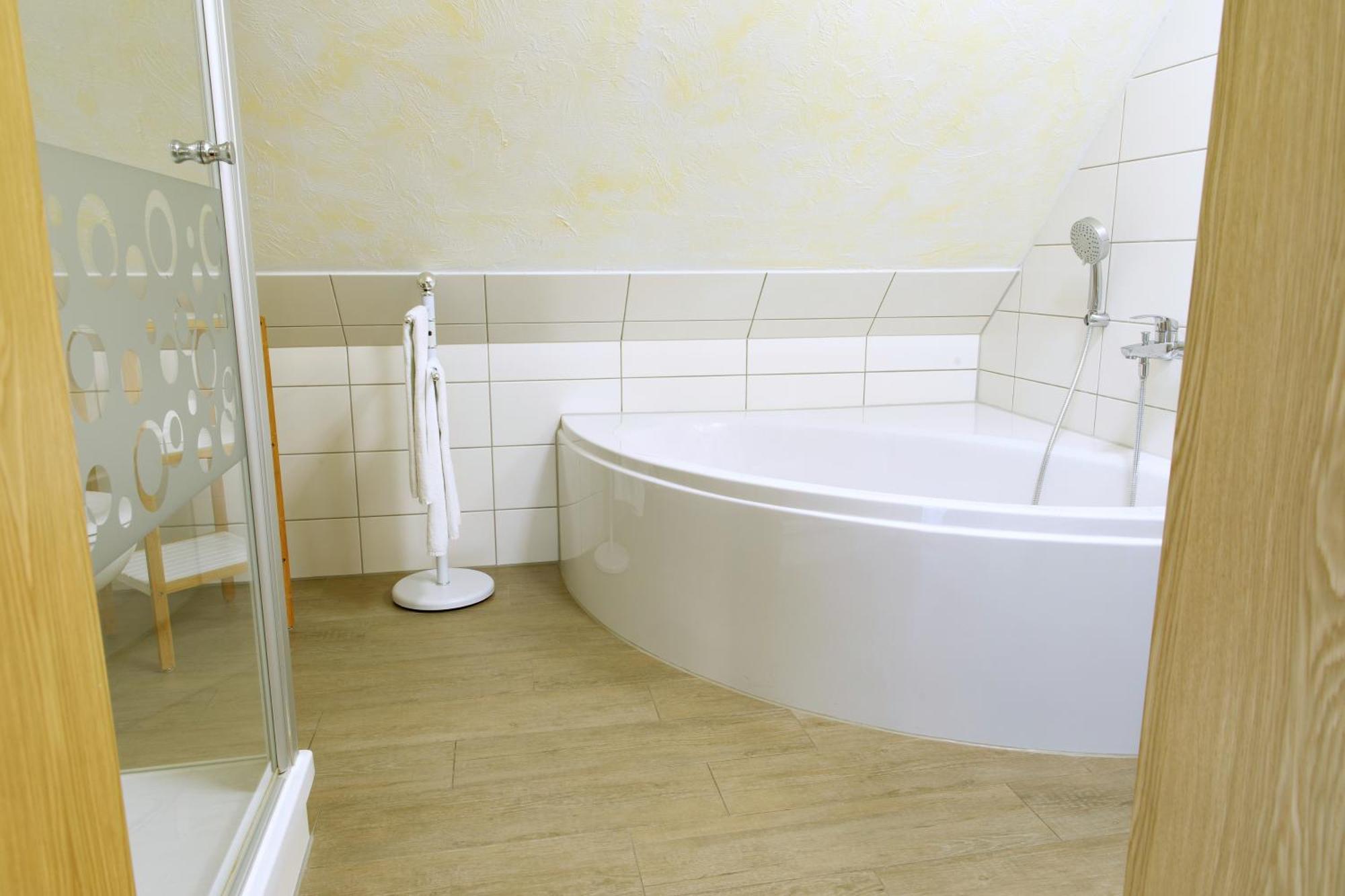 Eisenberger Hof Hotel Морицбург Екстериор снимка